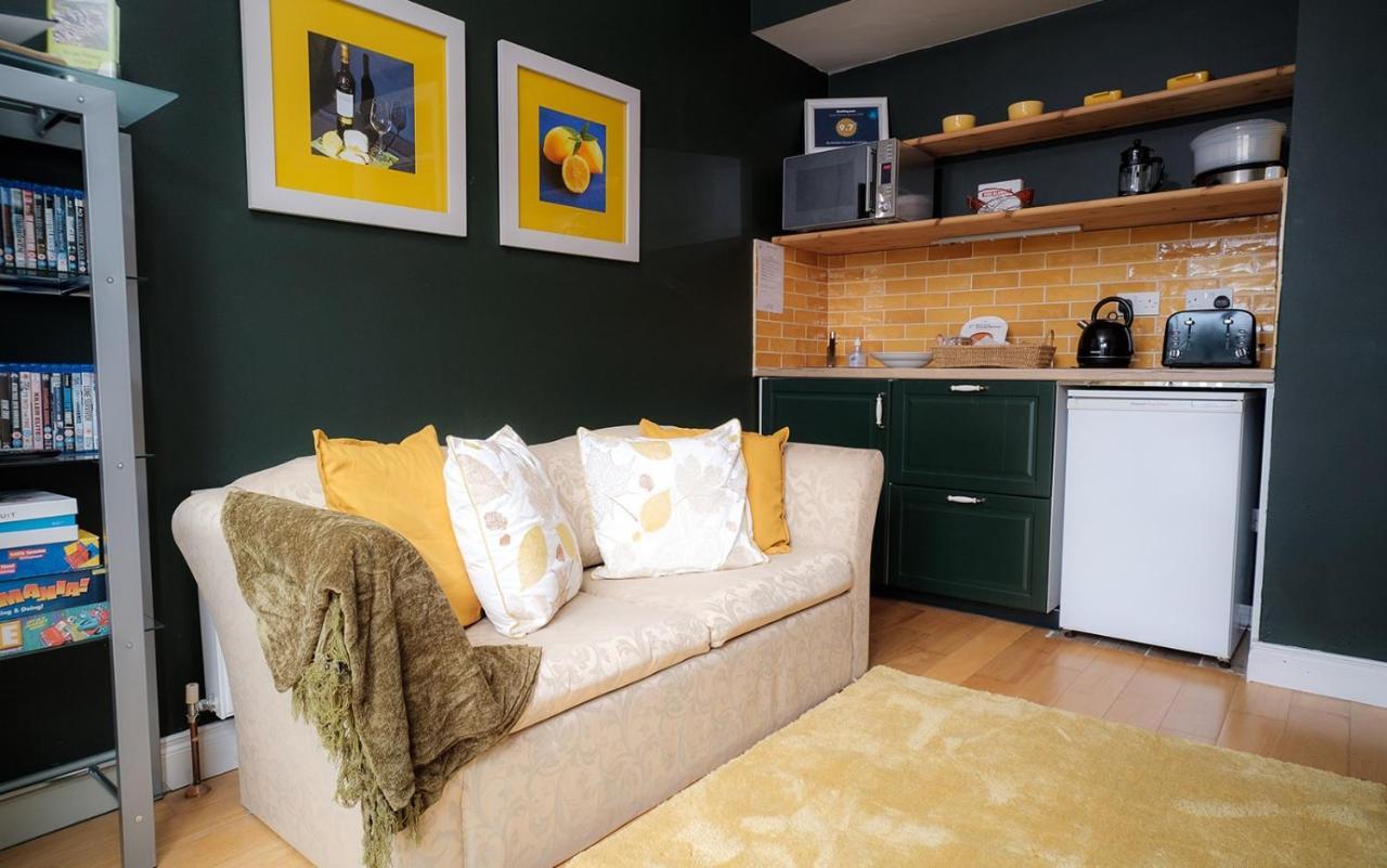 Corofin  The Apartment At Burkedale House מראה חיצוני תמונה